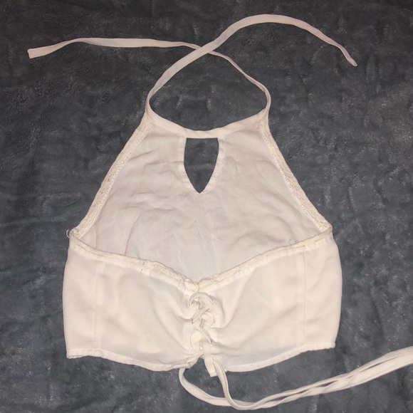 Kendall & Kylie Crop Top - Picture 2 of 6